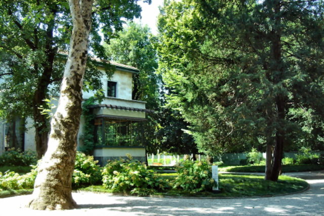 PROTECTAweb_Catasto-giardino-via-Mozart-lato-opposto-Villa-Necchi-Campiglio