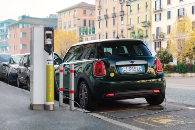 protectaweb-bmw-italia-eni-plenitude-be-charge-ap (2)