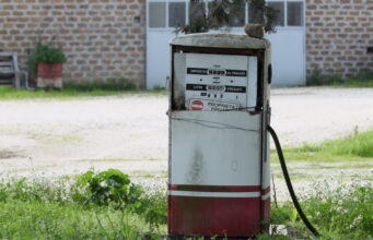 Consiglio dei Ministri: dal MASE 120 milioni per riconvertire impianti carburanti in stazioni di «ricarica elettrica» e distribuzione «biofuel»